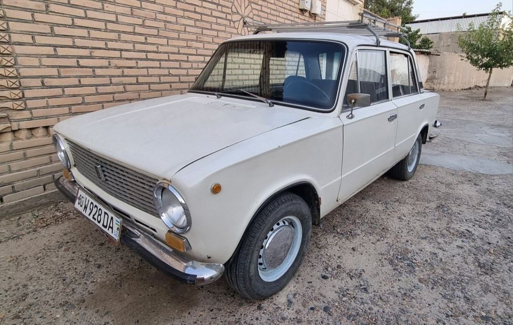 Жигули 011 85 йил бензин