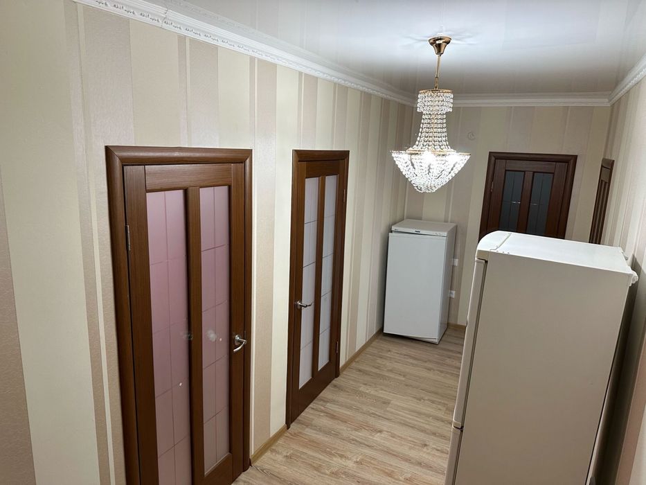 Продам 4 комнатную квартиру