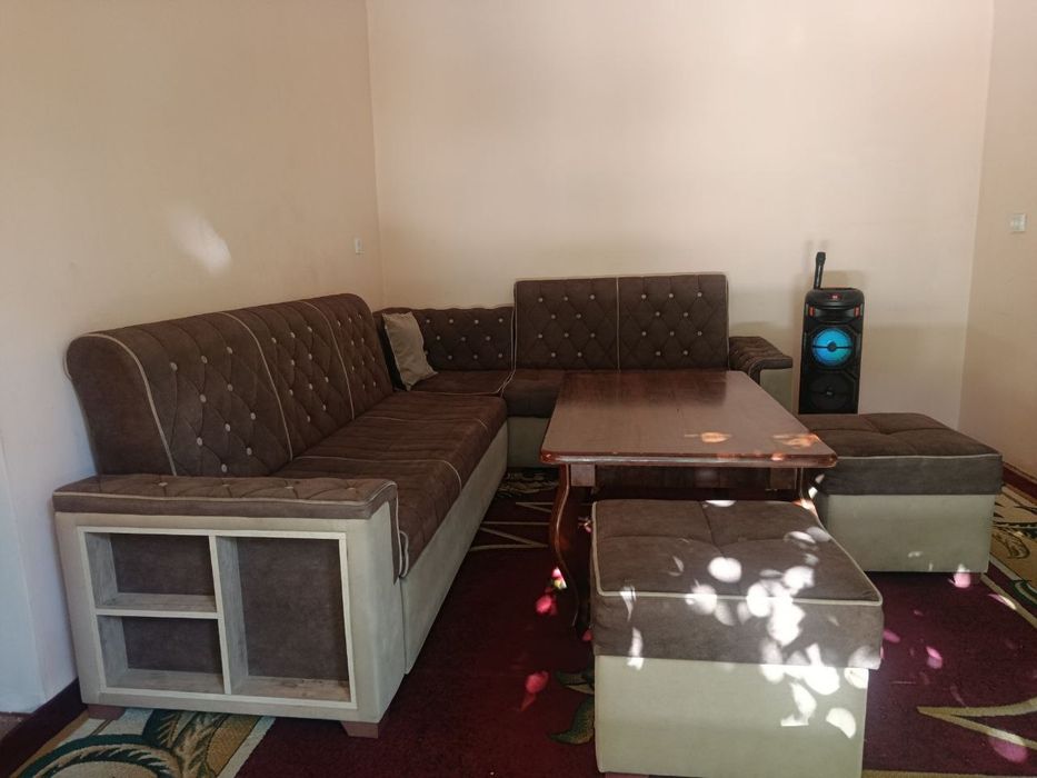 Mebel jihozlari yaxshi xolatda ishlatilgan kompilikt kelishiladi