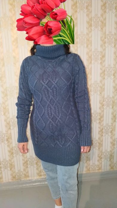 Джемпер 5000 тг в отличном состоянии