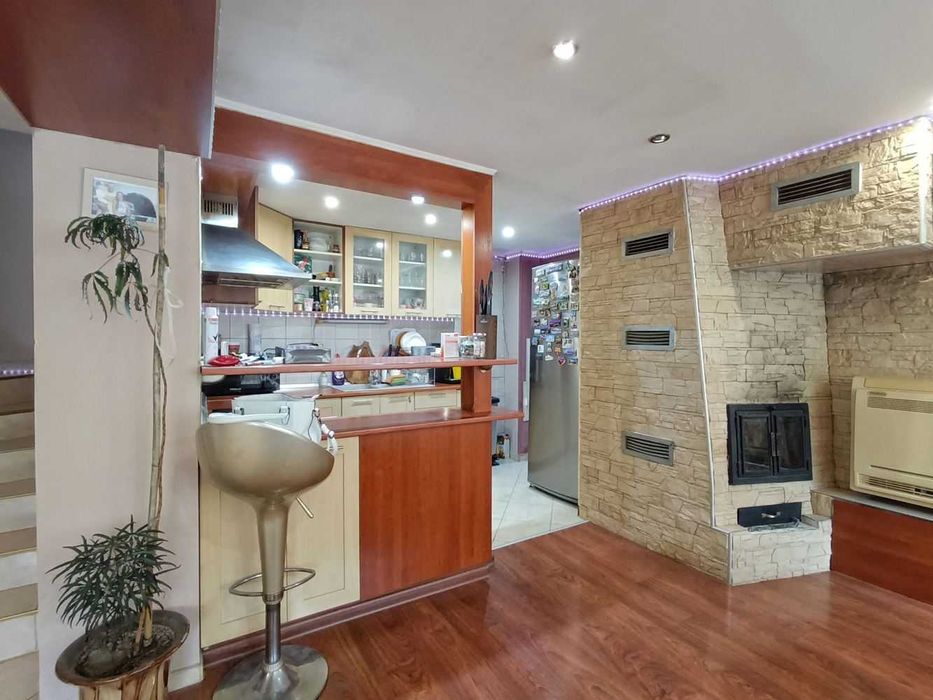 Продава се Къща в с. Момин сбор, Област Велико Търново - 300 кв.м за 544 €/кв.м - Снимка #5