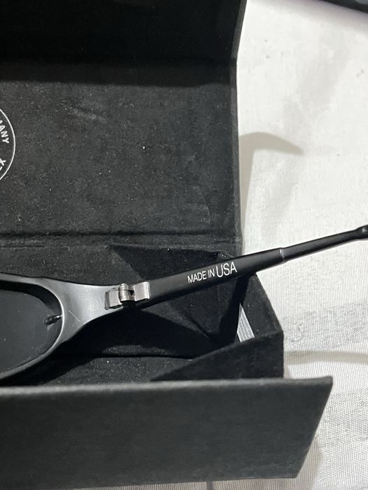 Очила oakley.         ..