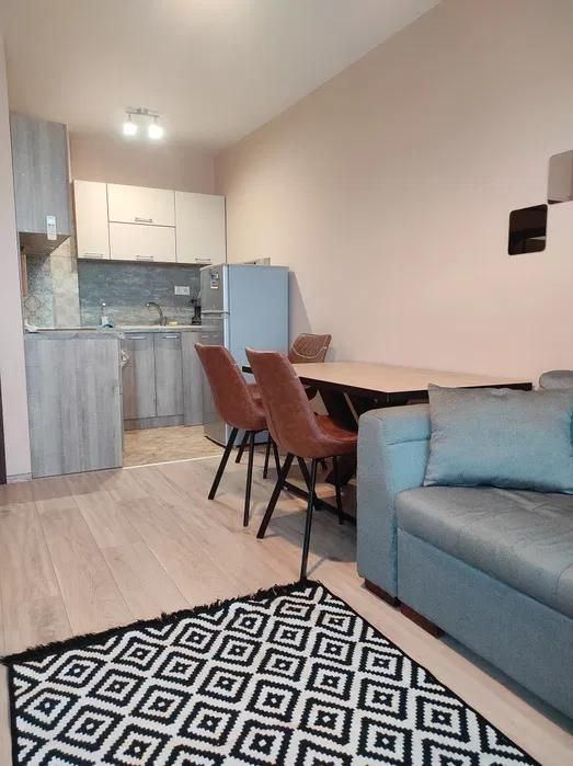 Дава се под наем Двустаен апартамент в Пловдив, Христо Смирненски - 58 кв.м за 433.5 € - Снимка #1