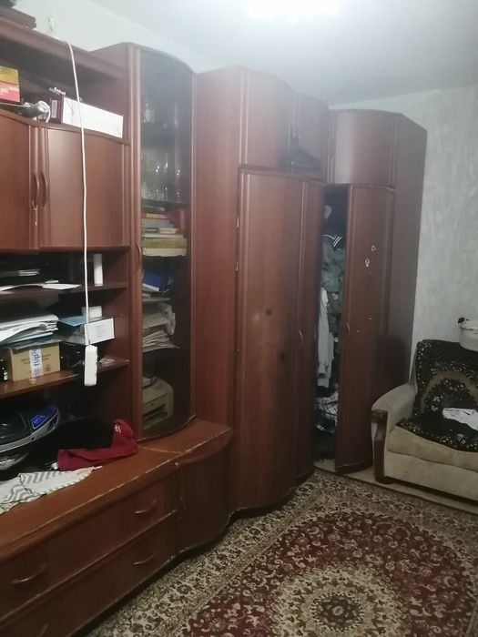 Стенка мебель(Прльша) отдам даром,самовывоз