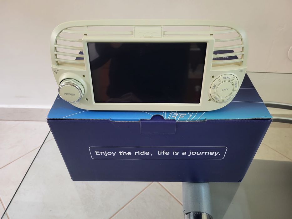 Navigatie Fiat 500(2007-2015),7 inch,2 Gb Ram,32 Gb stocare,Android