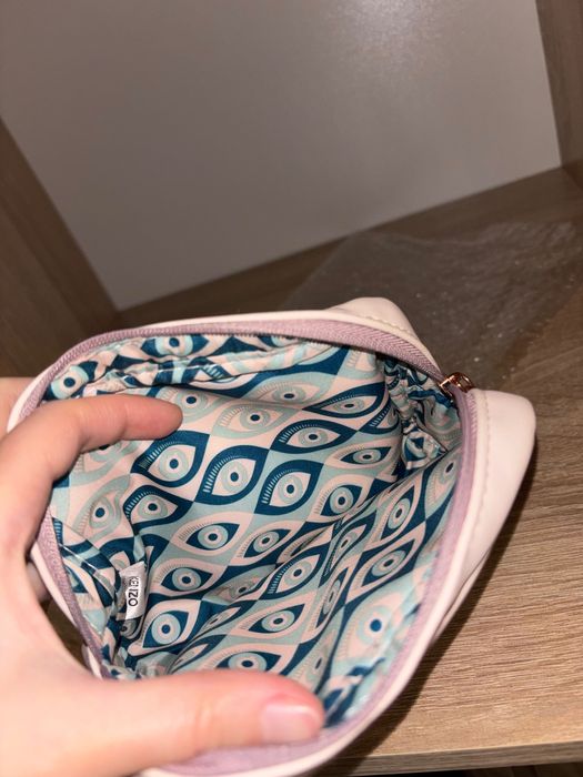 Gentuța kenzo light pink ,interior mozaic