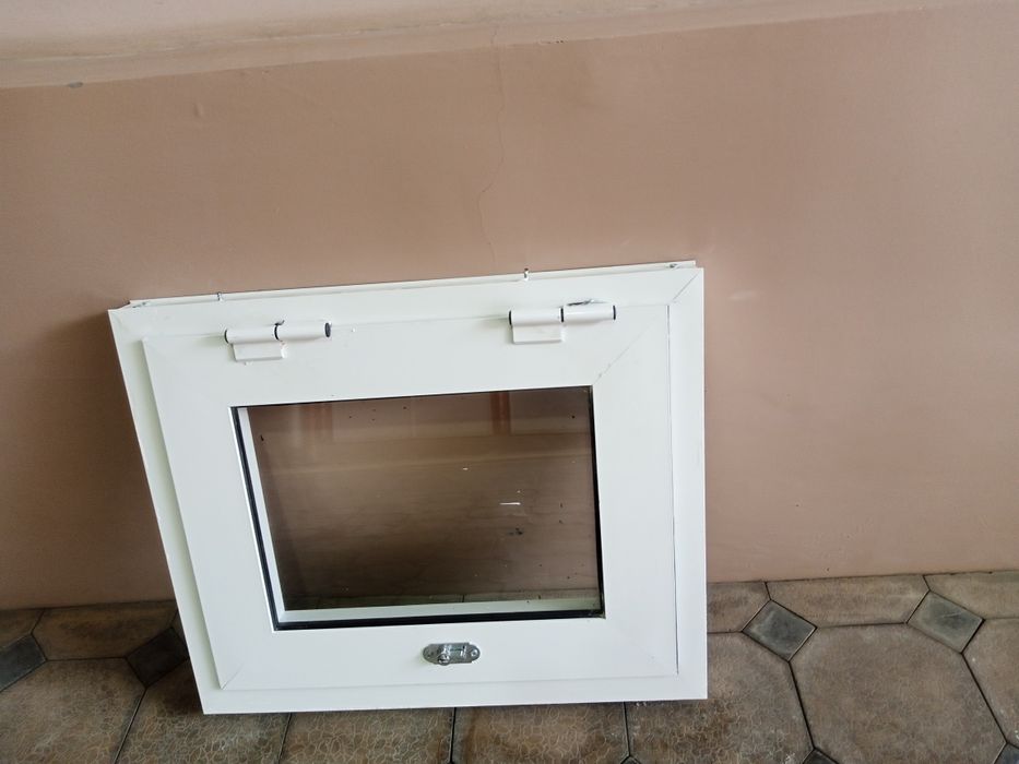 Продается форточка Акфа