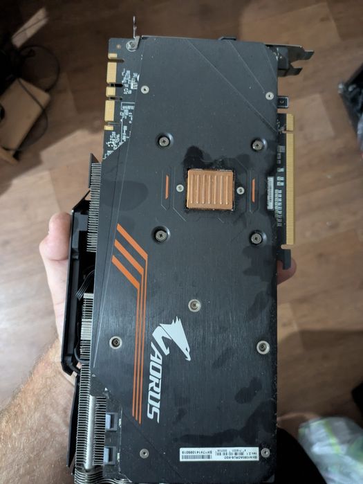 1080 на 8гб аорус