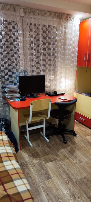 Двухярусная кровать