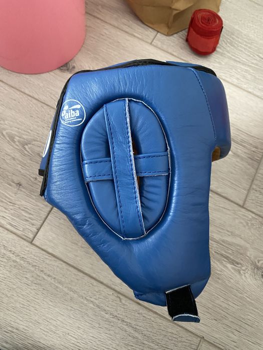 Боксеркий шлем Velo Aiba