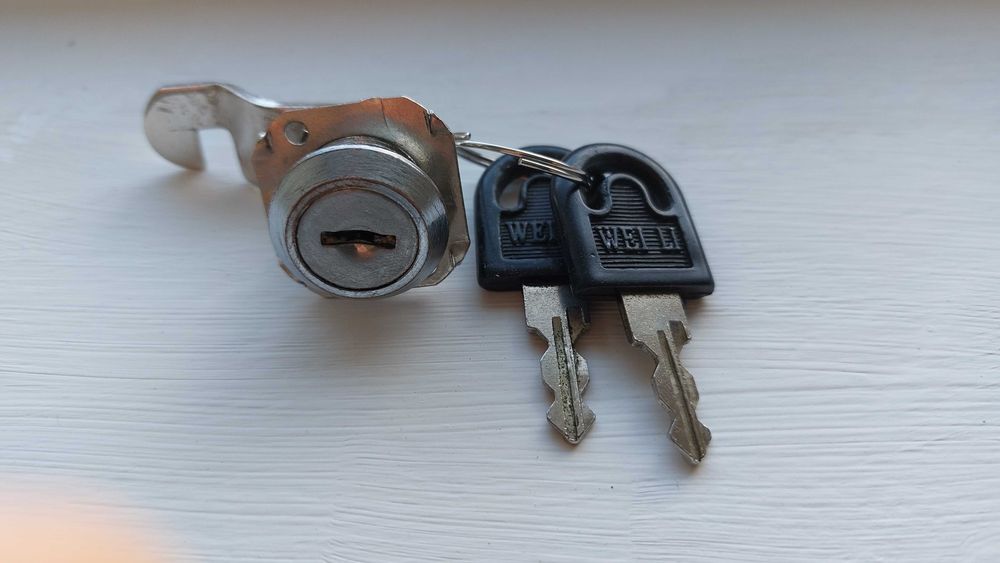 3 buc. Butuci pentru cutie scrisori, fișet, rollbox