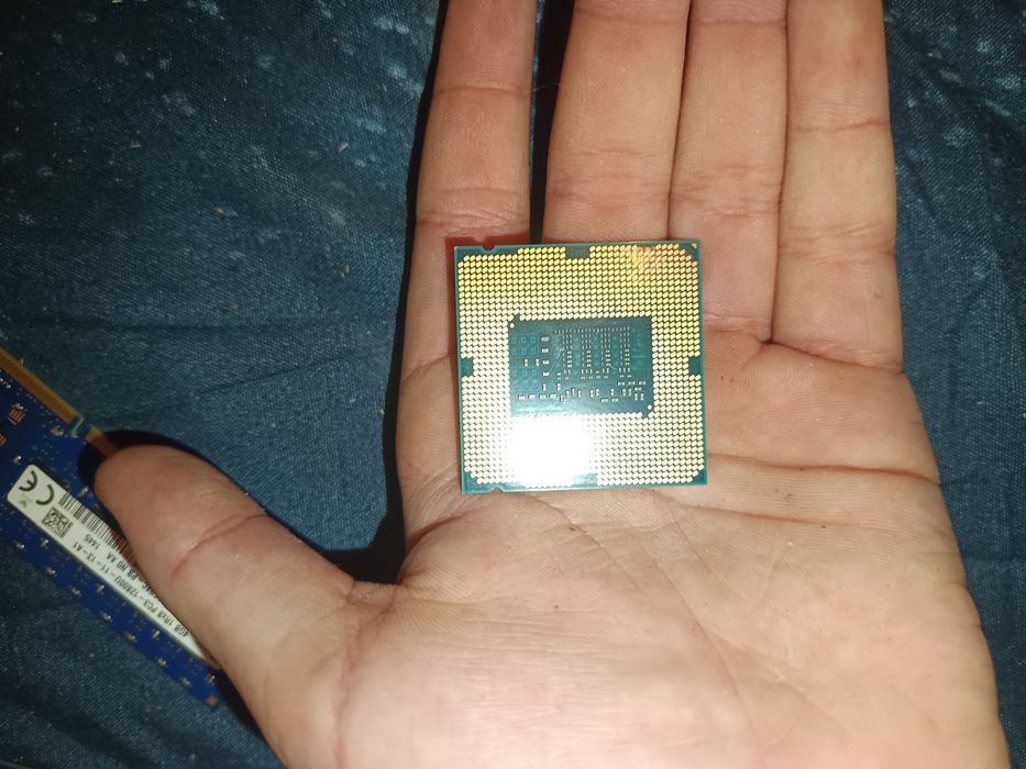 Procesor i5-4440,8gb RAM ddr3 și cooler