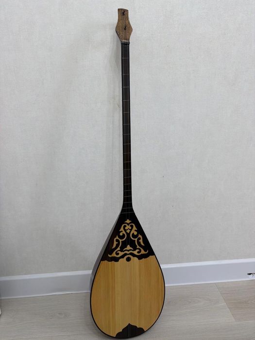 домбыра с чехлом, б/у