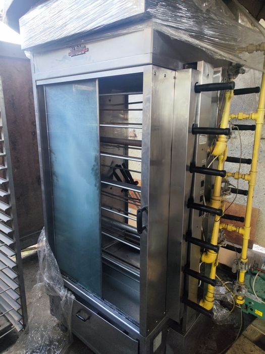 Rotisor pe gaz, pentru 80 Pui rotisati!