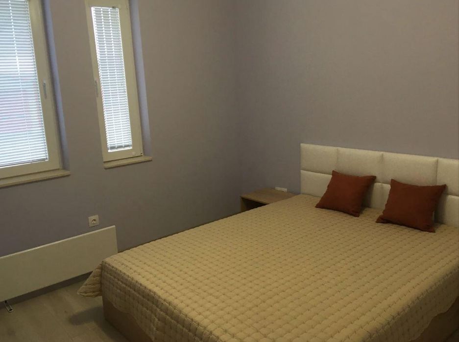 Дава се под наем Тристаен апартамент в София, Люлин 6 - 80 кв.м за 639 € - Снимка #2