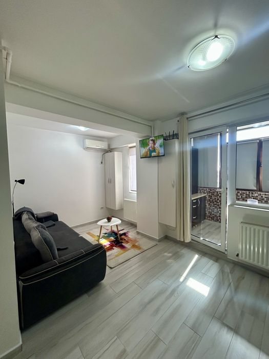 Propietar! Inchiriez garsoniera tineretului 19