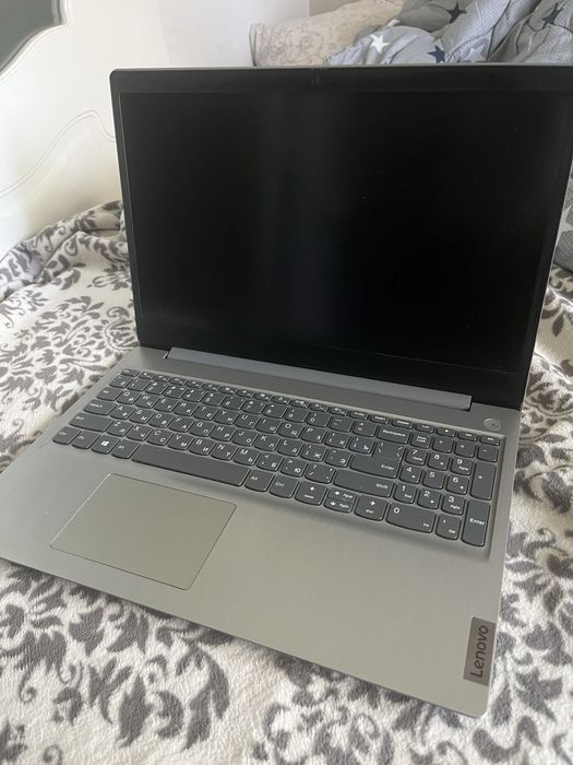 Lenovo IdeaPad 3 15IGL05