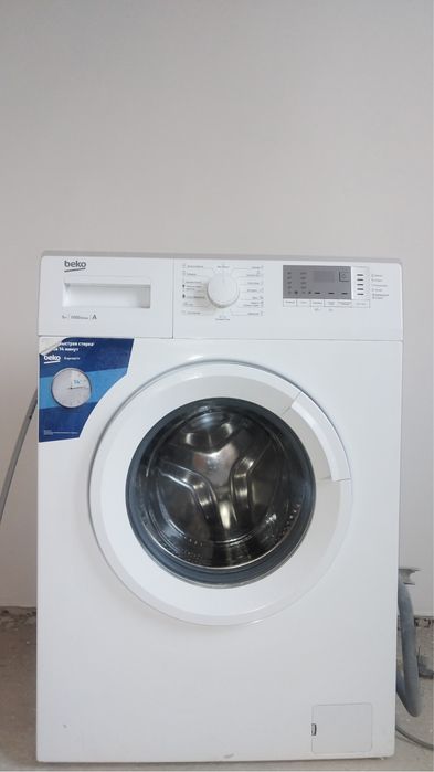 Стиральная машина автомат