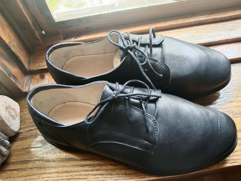 Туфли мужские.  Цвет черный.  Размер 43.