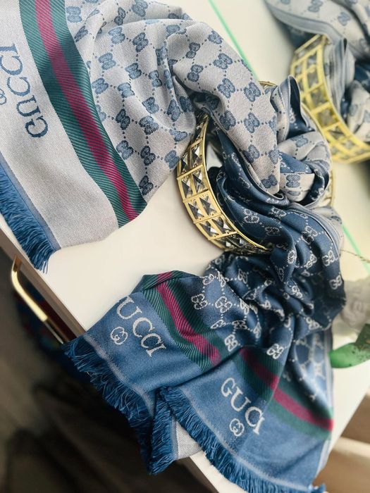 Esarfe de dama elegante