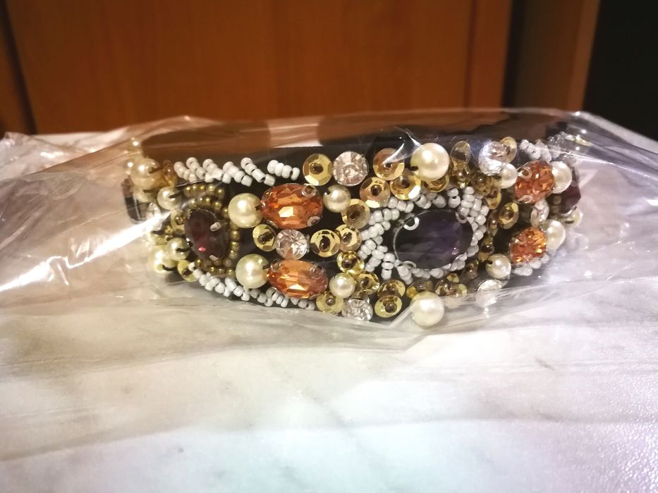 Красивый ободок для волос