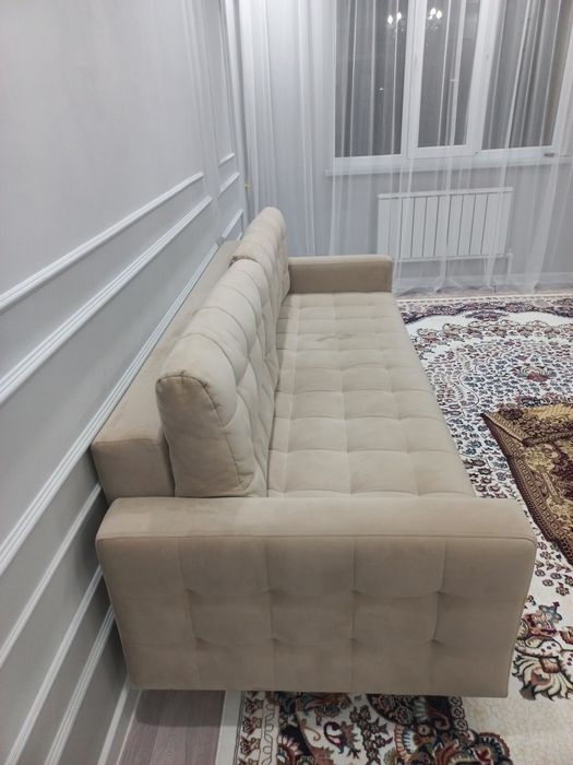 Диван сатылады таза