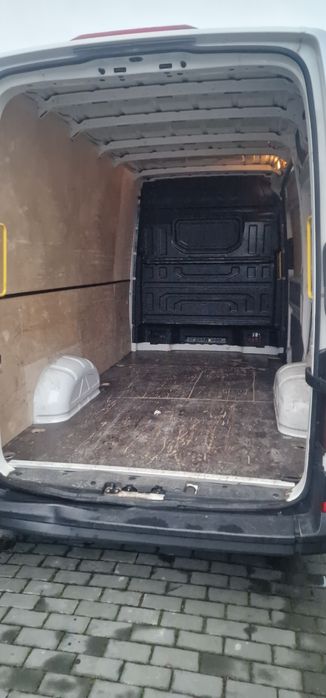 Volkswagen Crafter Mediu 2021