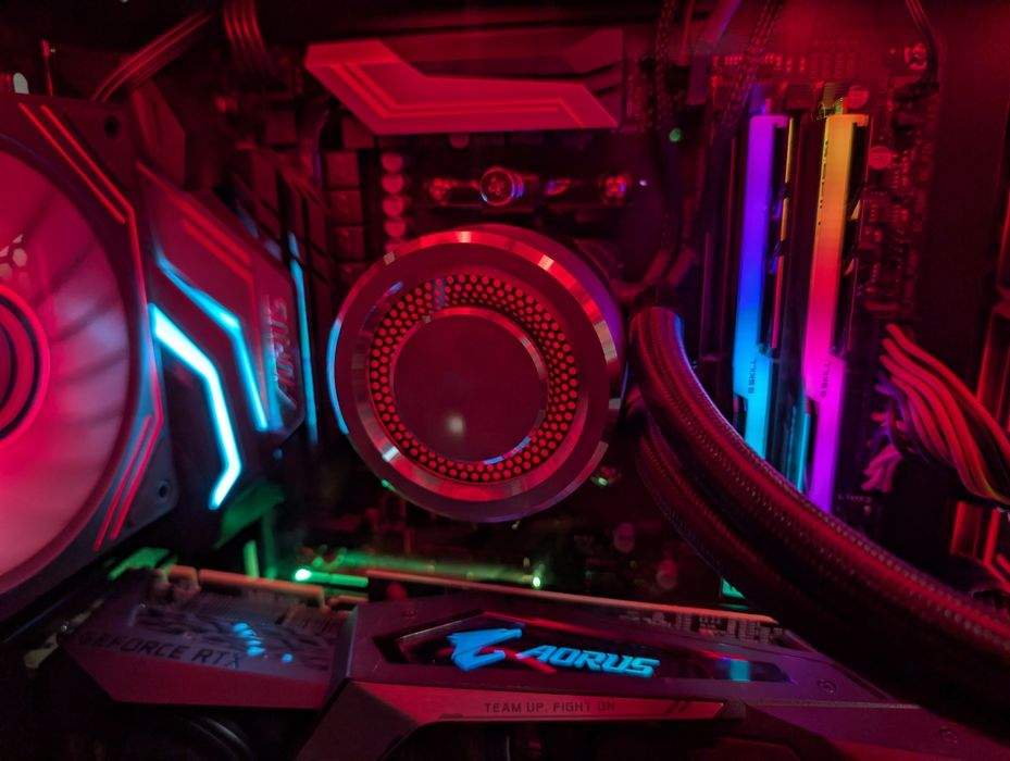 Vand Pc Gaming Ryzen 5600x RTX 2070 Super