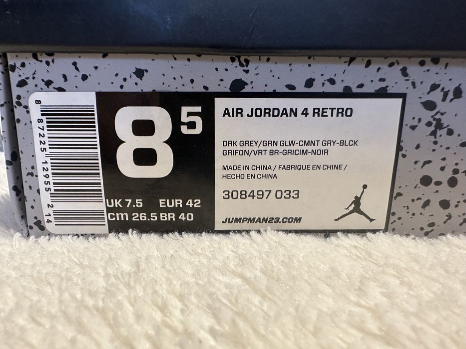 Air Jordan 4 Retro Green Glow