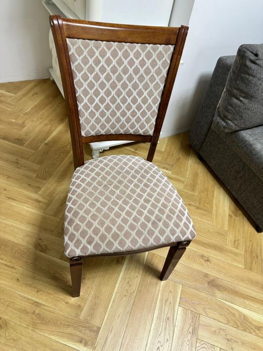 Стулья для гостиной