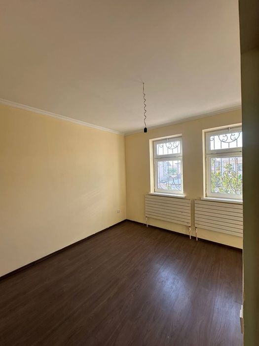 Котеж,2хэтажный,4сот.,5комн.,Гулзор махалля,Ўрта Чирчик,на будущем гор