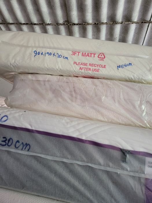 Saltea Tempur de 90×200