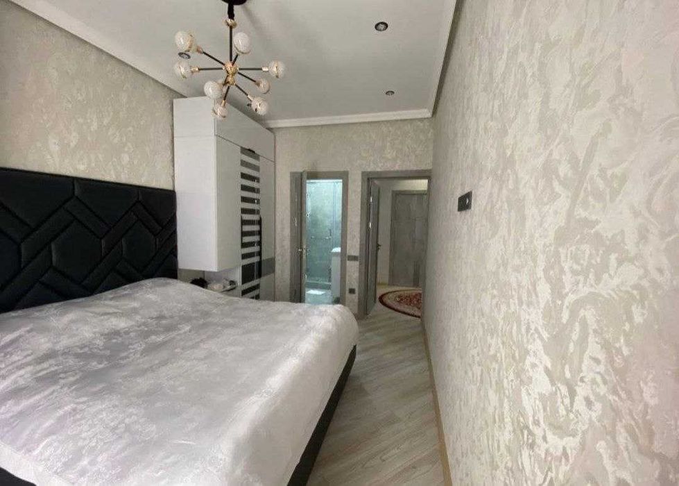 Продается квартира 5 комнатная. 120 м2  5/8/9 Ибн Сино Stroymart