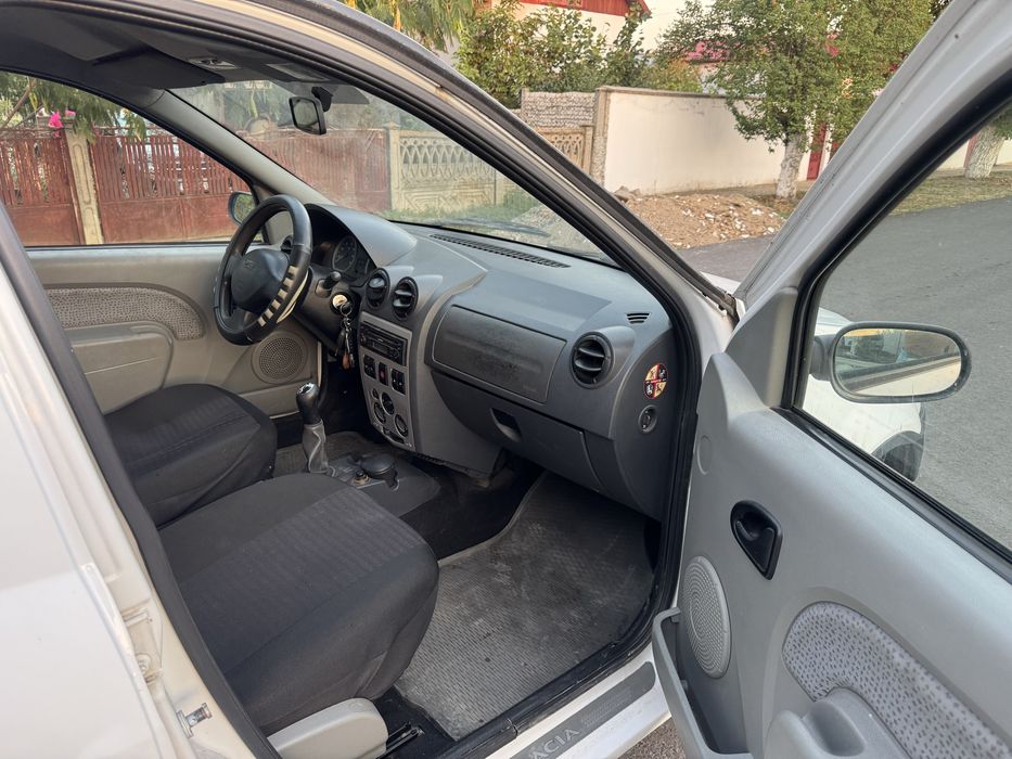 Dacia Logan 1.6 MPI (90 cp) Proprietar