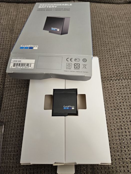 GoPro Hero 7 Black (cu 2 acumulatori)