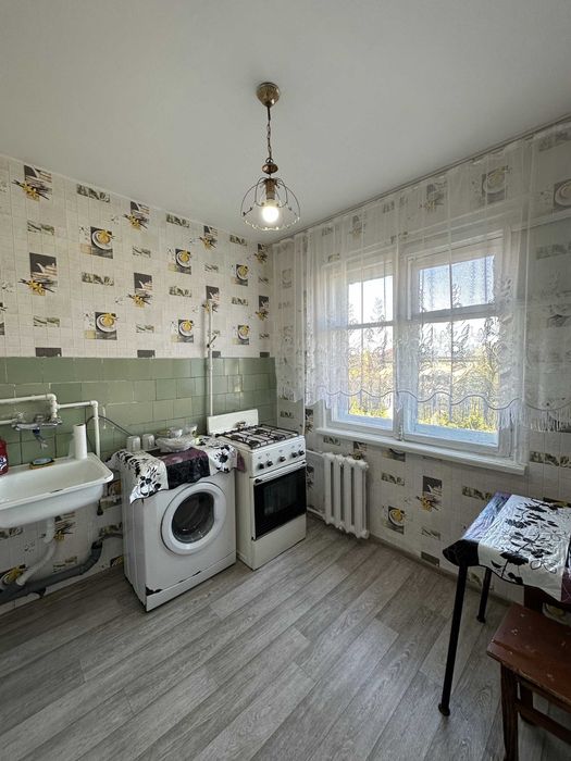 Продам 2 ком квартиру Р-он 5 школы
