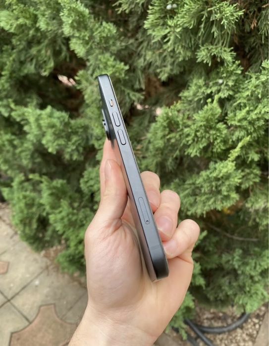 iPhone 15 – 128 GB – Stare foarte bună