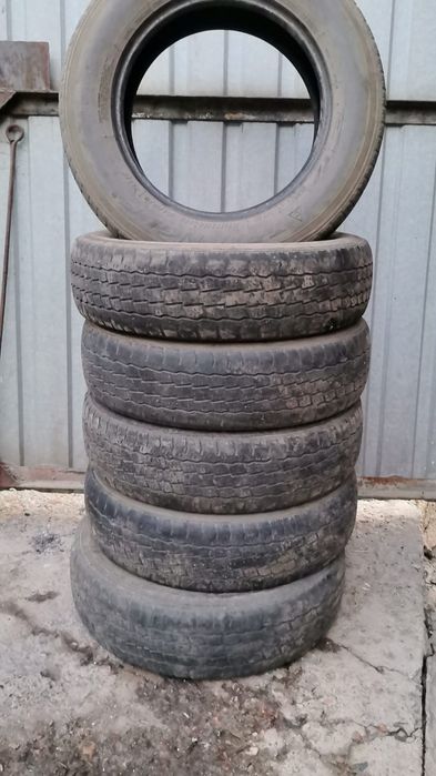 Шины б/у 185/75 R16 6шт.