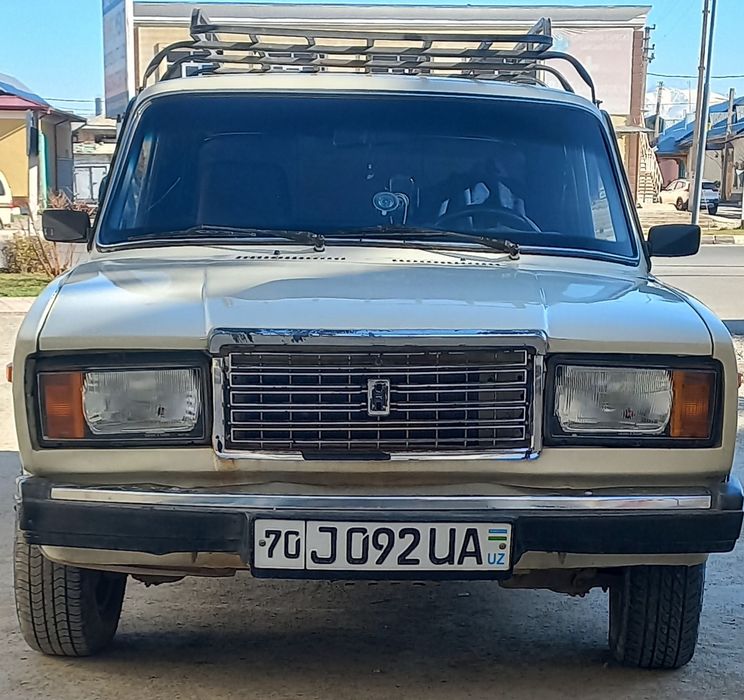 Moshina Zo'r holatda