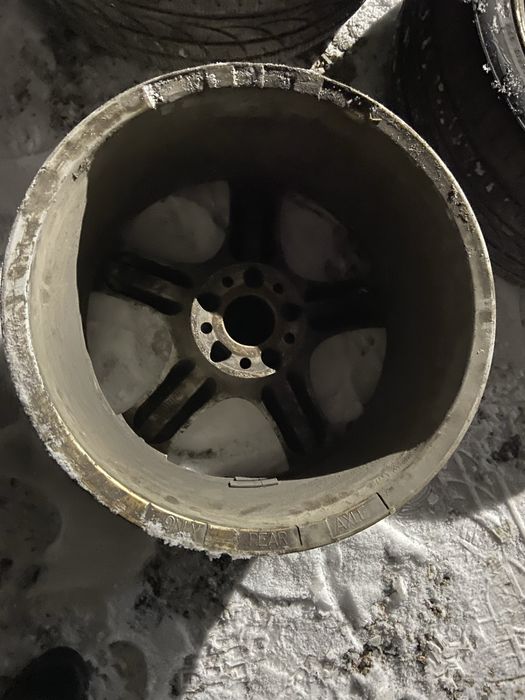 Три диска оригинальные р18 мерседес