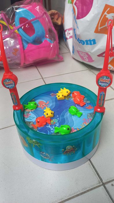 Продавам детски играчки