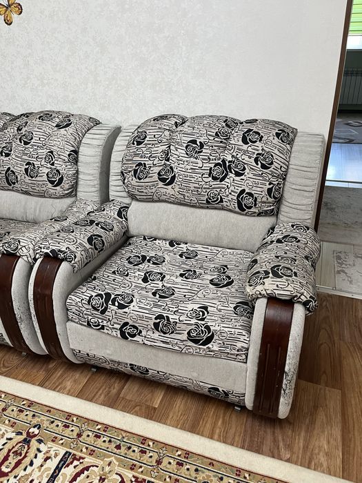 продам диван и кресла