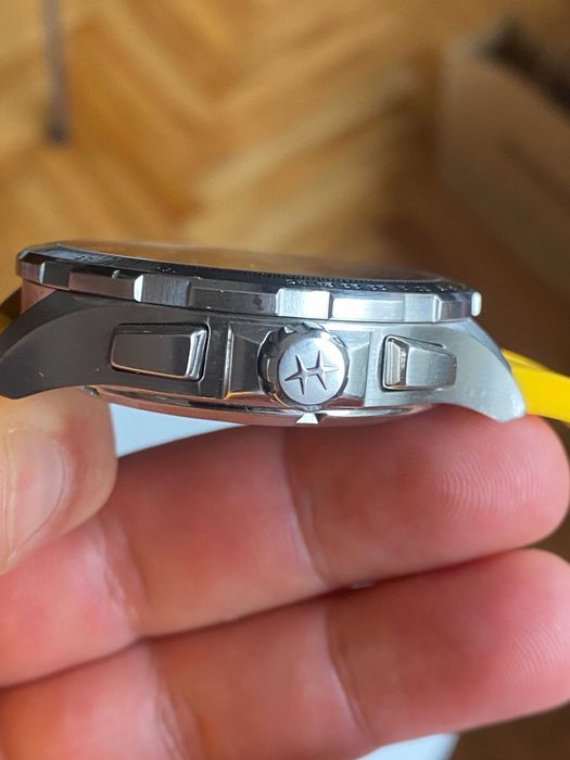 Продавам оригинален Мъжки часовник Hamilton Khaki Aviation X-Wind