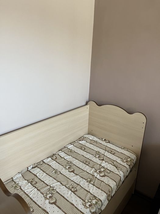 Бебешко легло с включено матраче