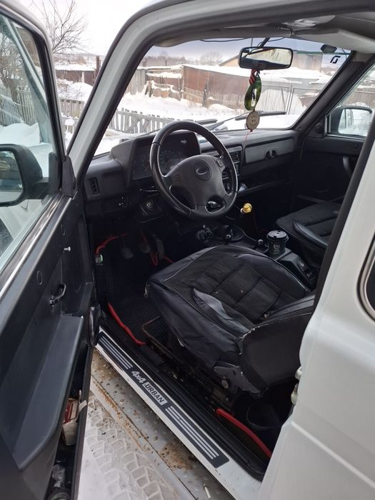 Продам ниву 21214