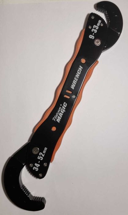 Универсальный ключ Magic Wrench