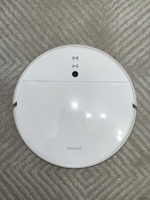 продам робот-пылесос dreame