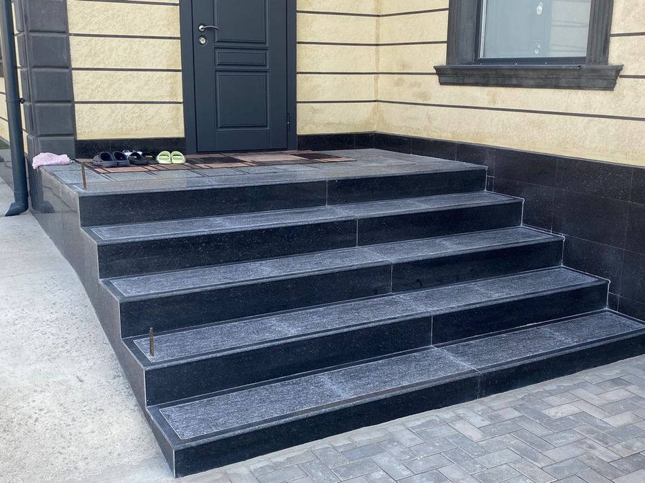 Гранит и мрамор травертин