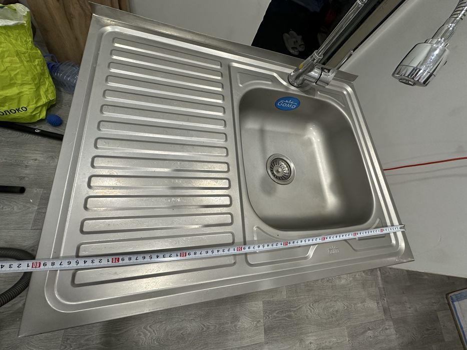 Кухоная раковина в сборе
