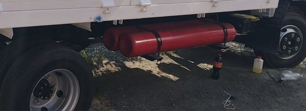 Metan tarpeda gaz balon sotiladi 4ta bor yili 2018-yil